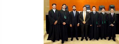 Imagem: Frederico Dantas e Antônio José com novos juízes da JFAL