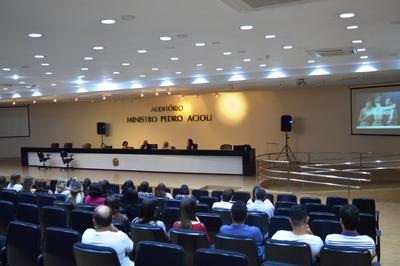Diretor substituto, juiz federal Sebastião Vasques abriu a Semana do Servidor Imagem: Diretor substituto, juiz federal Sebastião Vasques abriu a Semana do Servidor