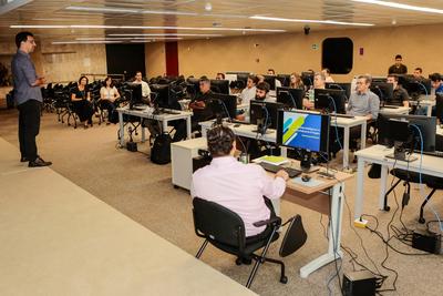 Servidores credenciados da JFAL participam de capacitação de Business Intelligence Imagem: Servidores credenciados da JFAL participam de capacitação de Business Intelligence